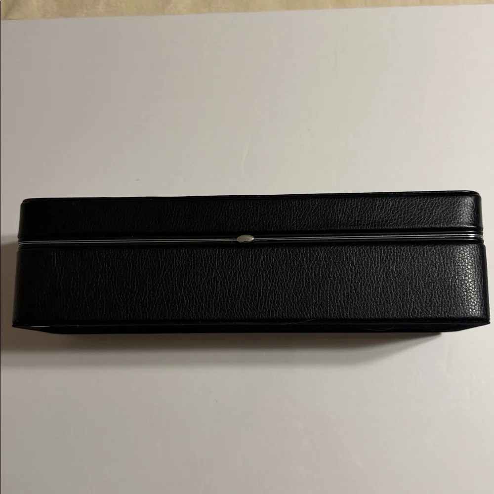 Berkshire. Men's Black Faux Leather Watch Storage Case - Holds 6 Watches. NWOT